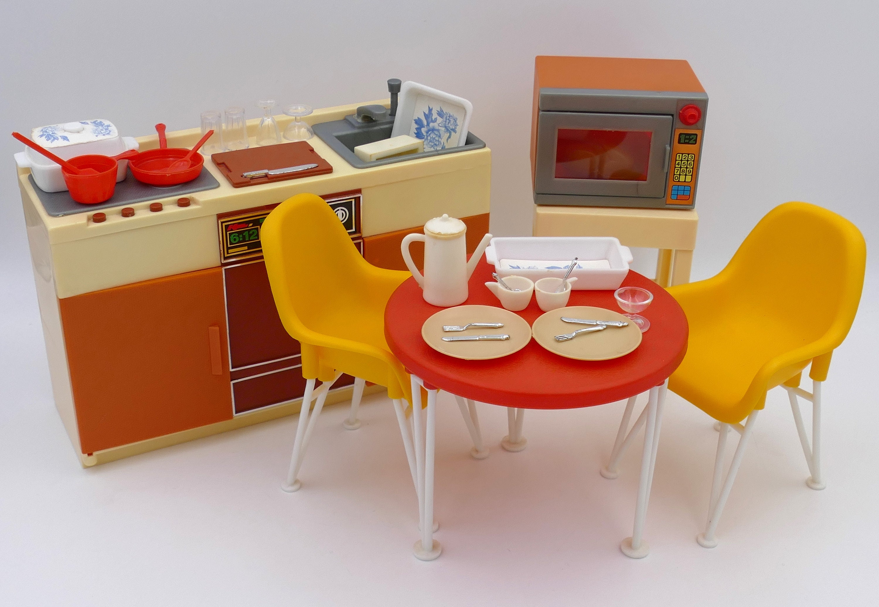 1984 Fashion Doll Kitchen Play Set Fashion Doll Furniture Arco