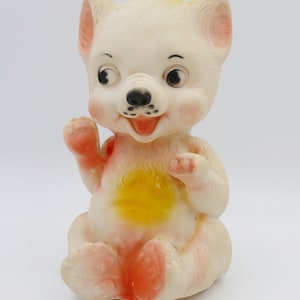 1960&#39;s Vintage Pastel Bear Rubber Squeaky Toy