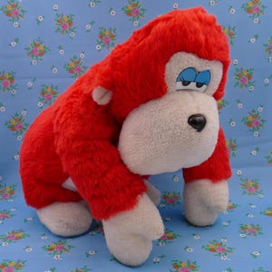 Vintage 1980&#39;s Large Red White Gorilla Plush Toy Soft Toy Prima Toys