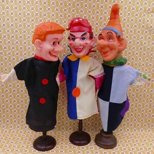 Mister Rogers Neighborhood Land Of Make Believe 1970&#39;s Toy Hand Glove Puppets Court Jester Man