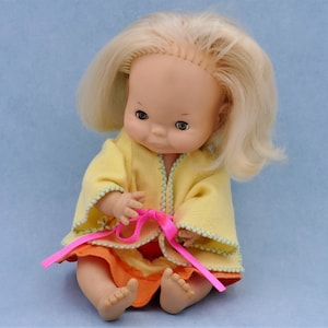 Vintage 1960&#39;s Little Dot Cheeky Doll Chiltern