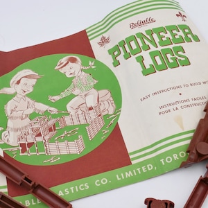 Vintage 1960&#39;s Reliable Pioneer Logs Building Toy Set Original Canister