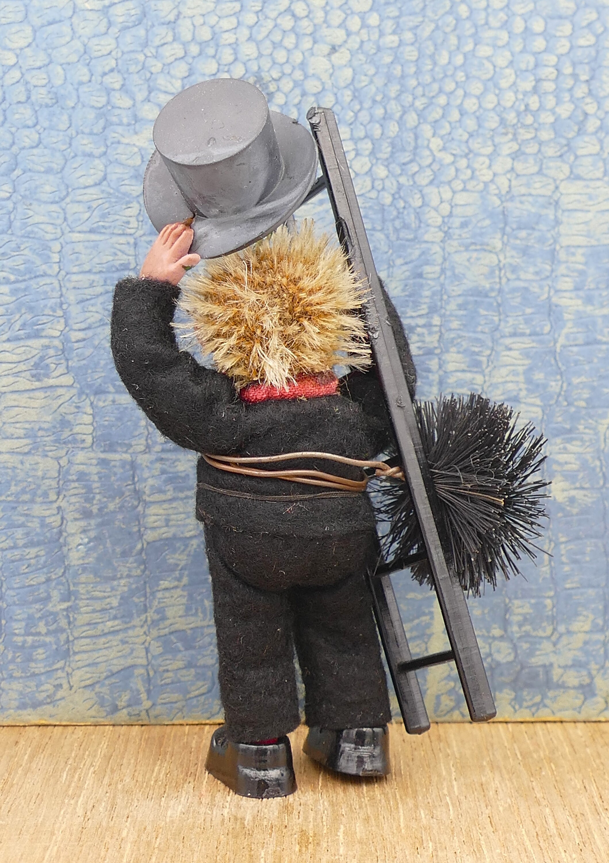 Vintage 1950's Peter-figuren Chimney Sweep Hedgehog Figurine