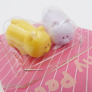 1990&#39;s Vintage Magnetic Tiny Pets Novelty Toys