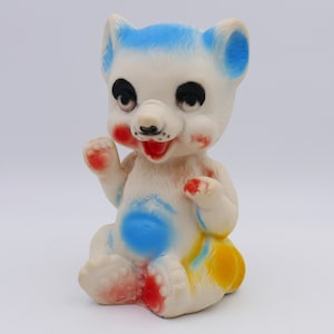 1960&#39;s Vintage Pastel Bear Rubber Squeaky Toy