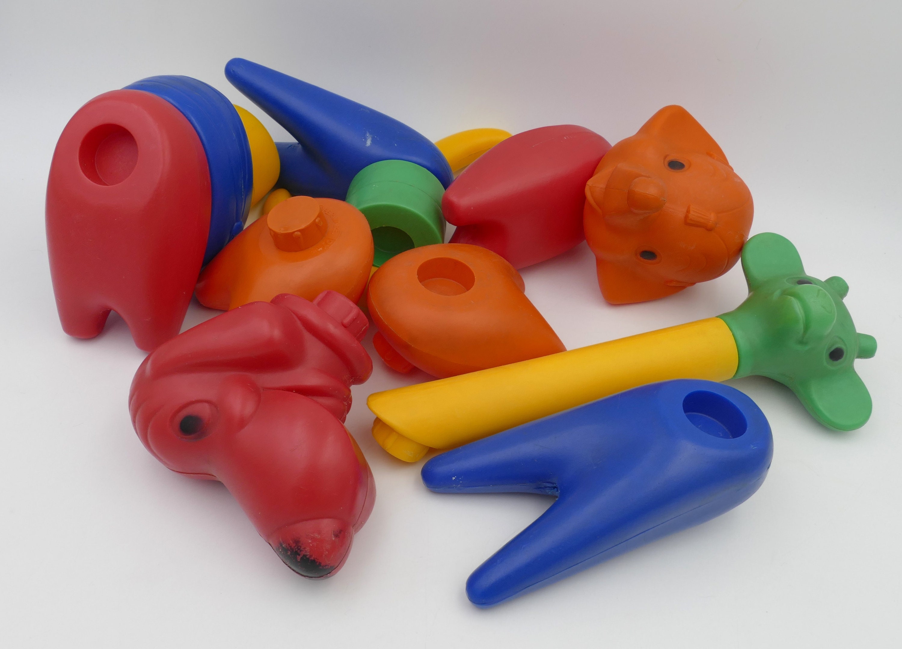 ヴィンテージ　タッパーウェア　トイ　おもちゃブロック　犬　キリン　ぞうカラフル Kids tupperware - Etsy 日本