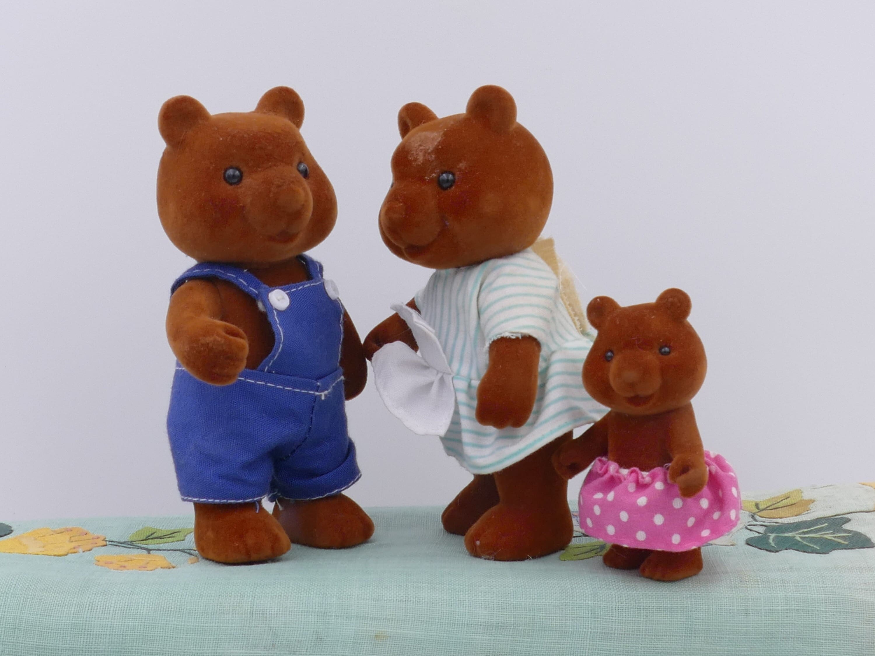 Bear family toys hotsell