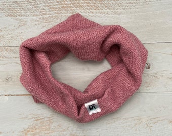 Fall/Winter Pink Infinity Scarf/ Toddler infinity scarf/ pink Baby girl scarf/ Kids infinity scarf/ loop scarf/ pink toddler scarf- Pink