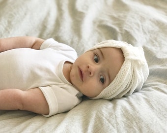 Turbanmütze / Baby Turbanmütze / Baby Turbanmütze / Beanie / BabyMütze / Baby Turbanmütze / Baby Turbanmütze / Baby Turbanmütze / Baby Turbanmütze - Weiß