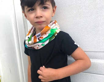 Infinity Scarf/ toddler scarf/ Toddler infinity scarf/ Baby boy infinity scarf/ Kids infinity scarf/ Baby scarf/ dino scarf- Dinosaurs