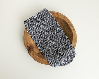Newborn Swaddle Sack – Navy White Lines, 0-3 Months