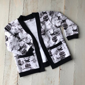 baby jongen vest / peuter vest / herten vest / gebreide vest / baby trui / mosterd gebreide vest / monochroom vest Herten afbeelding 7