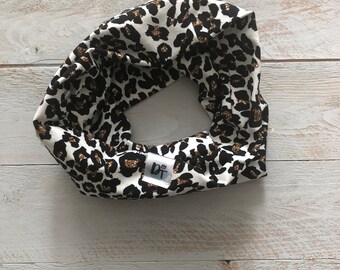 Leopard Infinity Scarf / Toddler infinity scarf / blush Baby girl infinity scarf / Kids infinity scarf / leopard scarf- Leopard