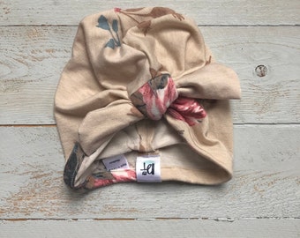 Infant Turban /baby turban / baby girl turban hat/ knot turban/ knotted hat/ knotted Turban/ newborn turban hat/ turban - pink floral