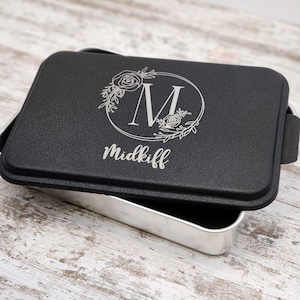 Black Personalized Cake Pan - Five Colors to Choose From - Wedding Gift - Housewarming - Christmas - Baker - Unique Gift