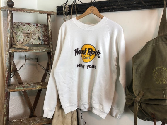 Hard Rock Cafe New York | white crew neck sweatshi