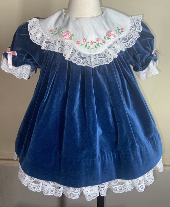 vintage girl dress Gem