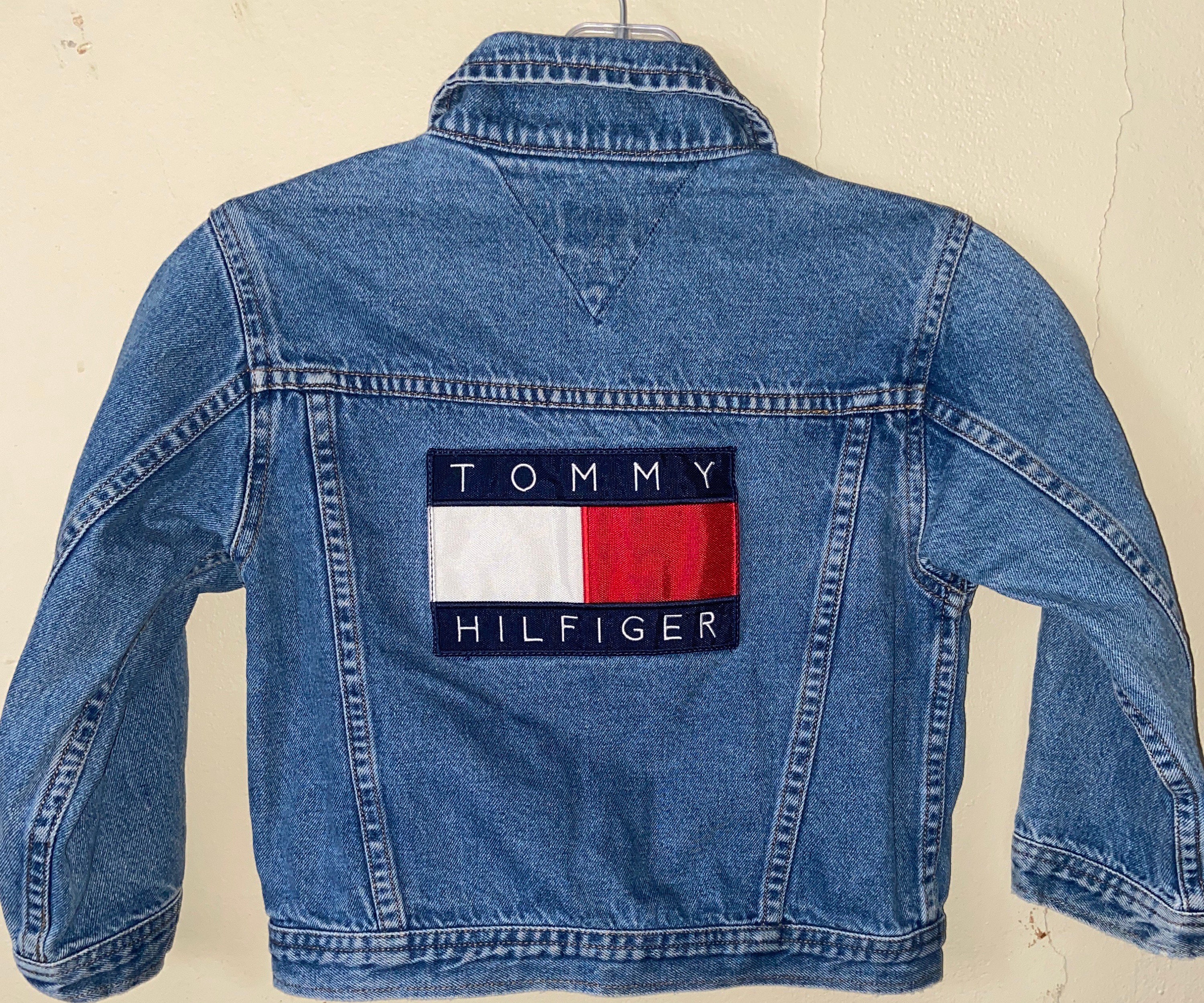 Tommy Jeans MONOGRAM TRUCKER JACKET Blue - INDIGO DENIM STONE WASHED
