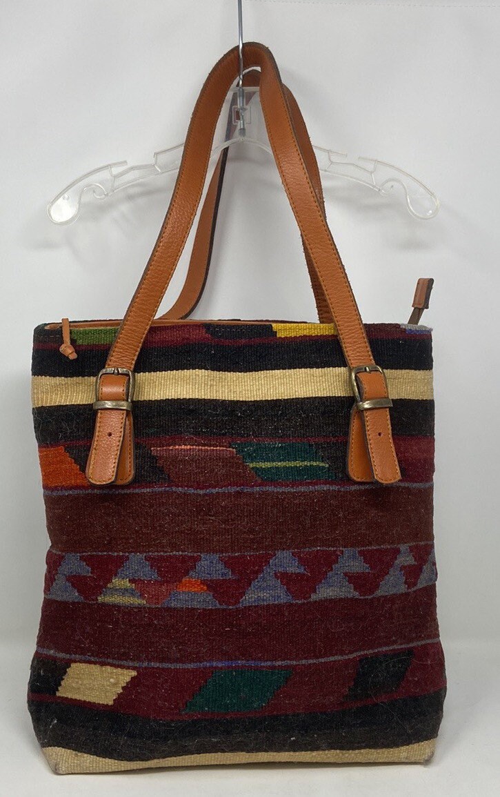 Yun art outlet kilim bag