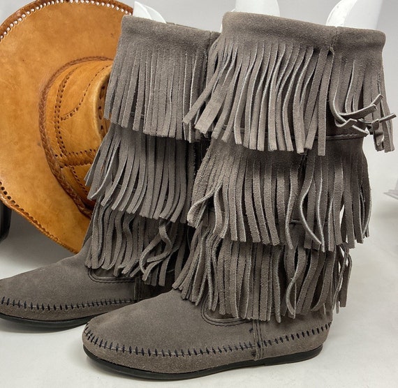 Minnetonka 3 tier fringe boots,fringe boots,mocca… - image 3