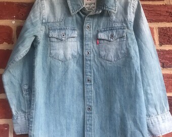 levi's red tab denim shirt