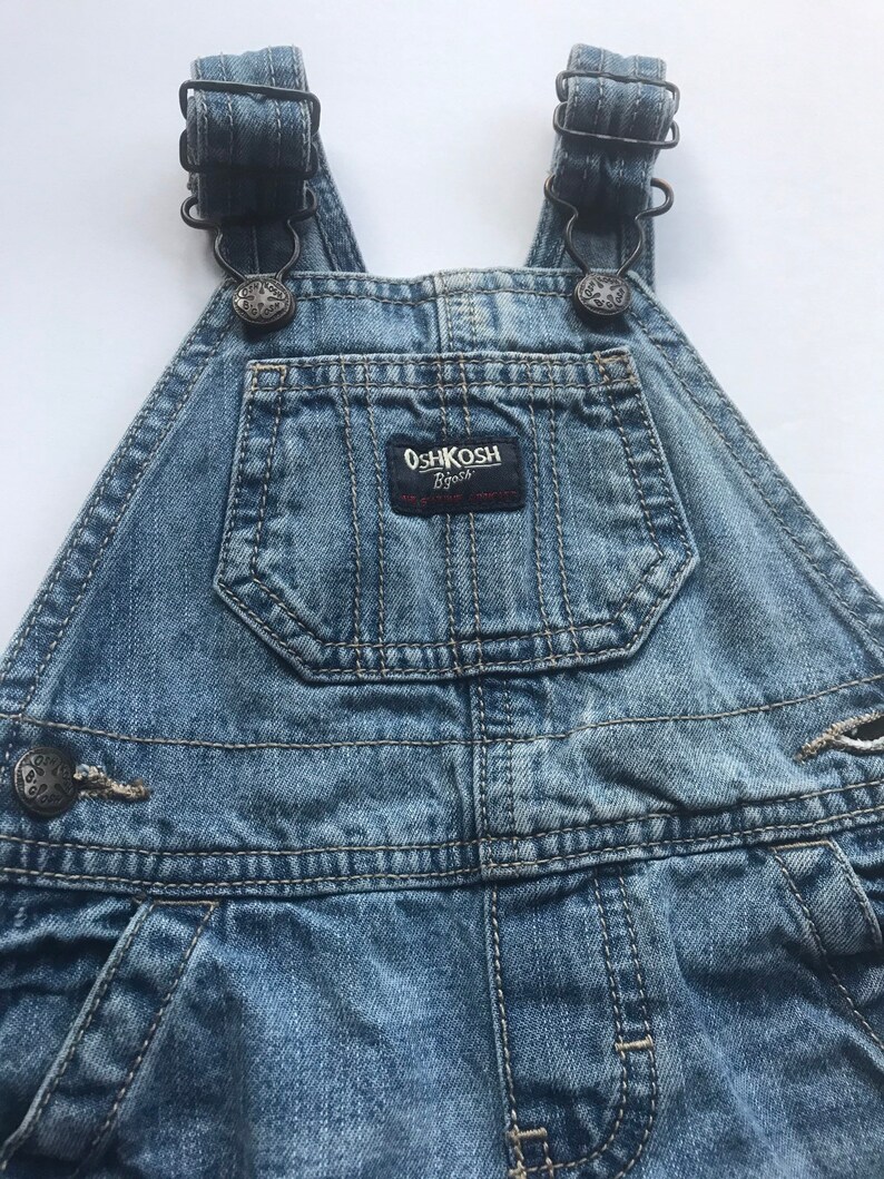 Oshkosh vestbak 6month denim overalls ,vintage denim ,jean overalls image 2