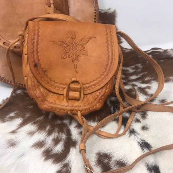 Leather tooled small handmade purse ,Cross body bag, crossbody purse,leather ,vintage leather,tooled