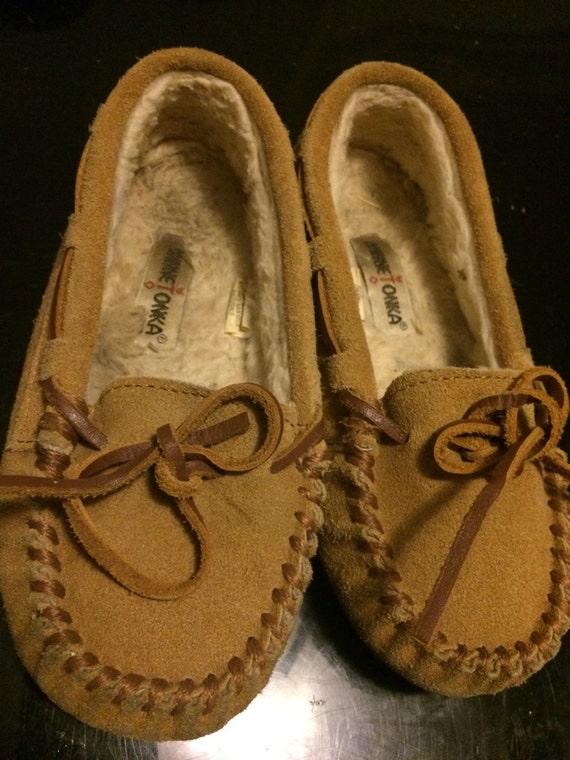 Vintage Childs sz 11 Minnetonka suede moccasins/bo