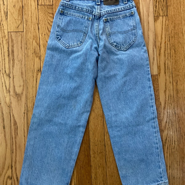 Vintage Lee Jeans,kids denim,blue jeans,vintage kids,vintage kids denim, vintage,jeans,kids jeans,elastic waist jeans,mom jeans,Lee,Lee jean