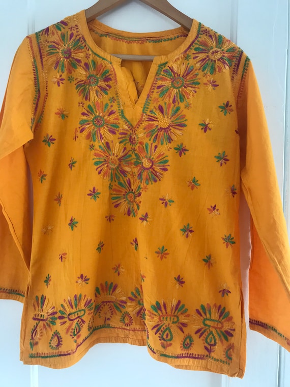 Vintage embroidered blouse, handmade blouse, mediu