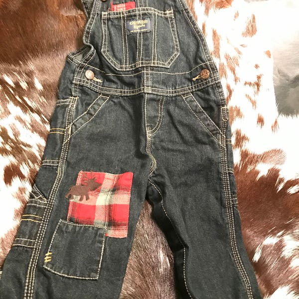 Oshkosh vestbak moose patchwork size 12 month overall