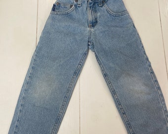 Vintage Lee Jeans,kids denim,blue jeans,vintage kids,vintage kids denim, vintage,jeans,kids jeans,elastic waist jeans,mom jeans,Lee,Lee jean