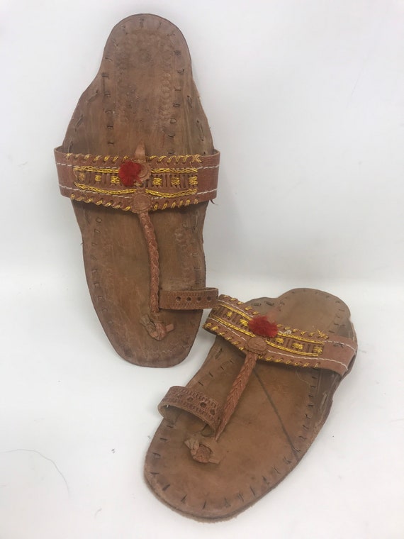 Leather girls sandal,sz 2,ethnic sandal