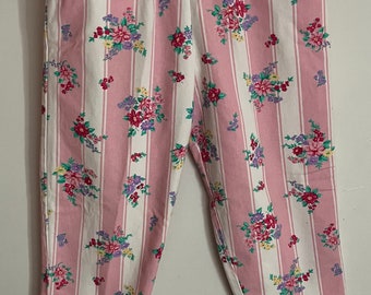 Vintage Oshkosh Girls Pants girls, floral pants,vintage girls,pants, vintage,girls,pants,Oshkosh,vintage Oshkosh,made in USA,USA made,80s