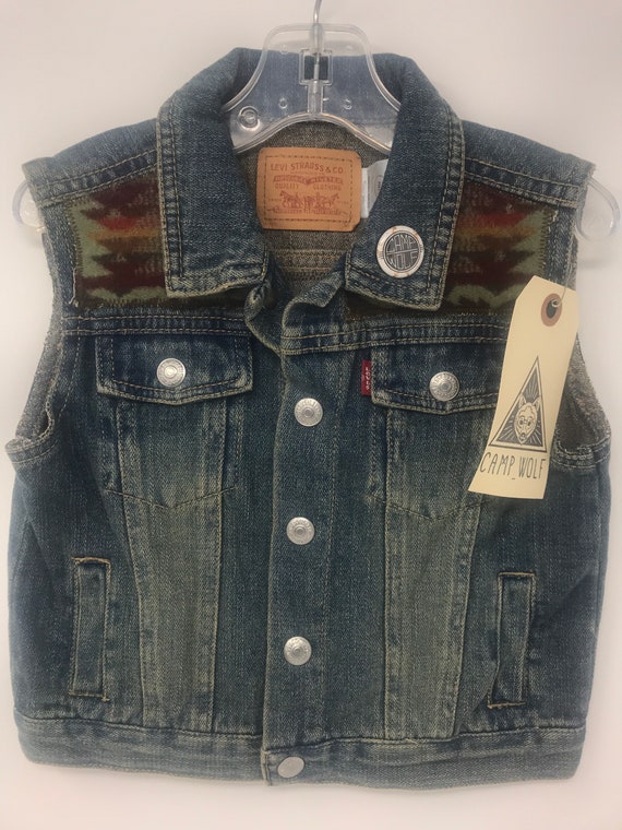 Vintage Camp Wolf Levi’s Denim Vest,Vintage,Toddl… - image 2