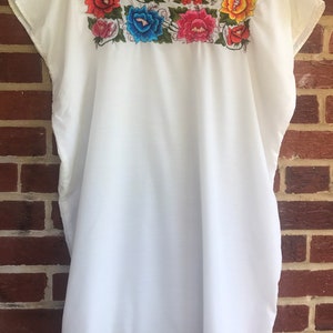 Embroidered Vintage Dress,embroidered,embroidered top,vintage,floral dress,floral top,summer,hipster,lightweight image 7