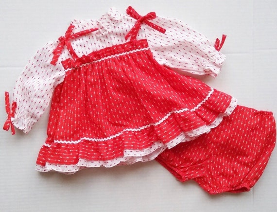 Vintage 80s baby girl outfit,bloomers, Her Majest… - image 1