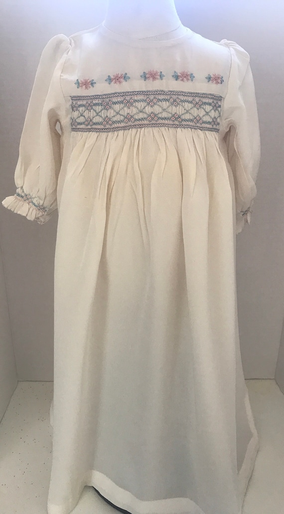 Vintage Smocked Handmade Infant Gown,newborn,infan