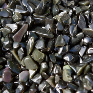 Obsidian Chips 2oz( 56g) | Crystal Affirmation&quot;I am dissolving all blocks and negative thoughts from my energetic field.&quot;
