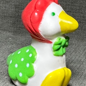 Vtg 1982 Strawberry Shortcake Gooseberry Goose Cherry Cuddlers Pet Mascot PVC