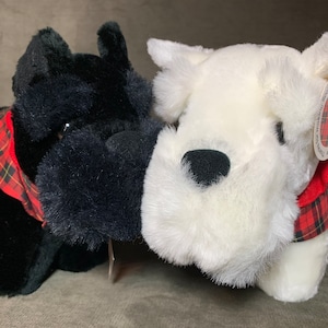 2 Vintage Mac Scotty Dog Plush Stuffed Animals Toy Pre 1986 Black White Tags