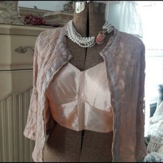 RARE VTG French Registered Pink Satin Bra W/Tags - image 3