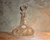 Carmel Collectibles Offers A Vintage Perfume Decanter Bottle With Stopper Pretty Gift Elegant Brilliant Cut Crystal FREE Domestic SHIPPING