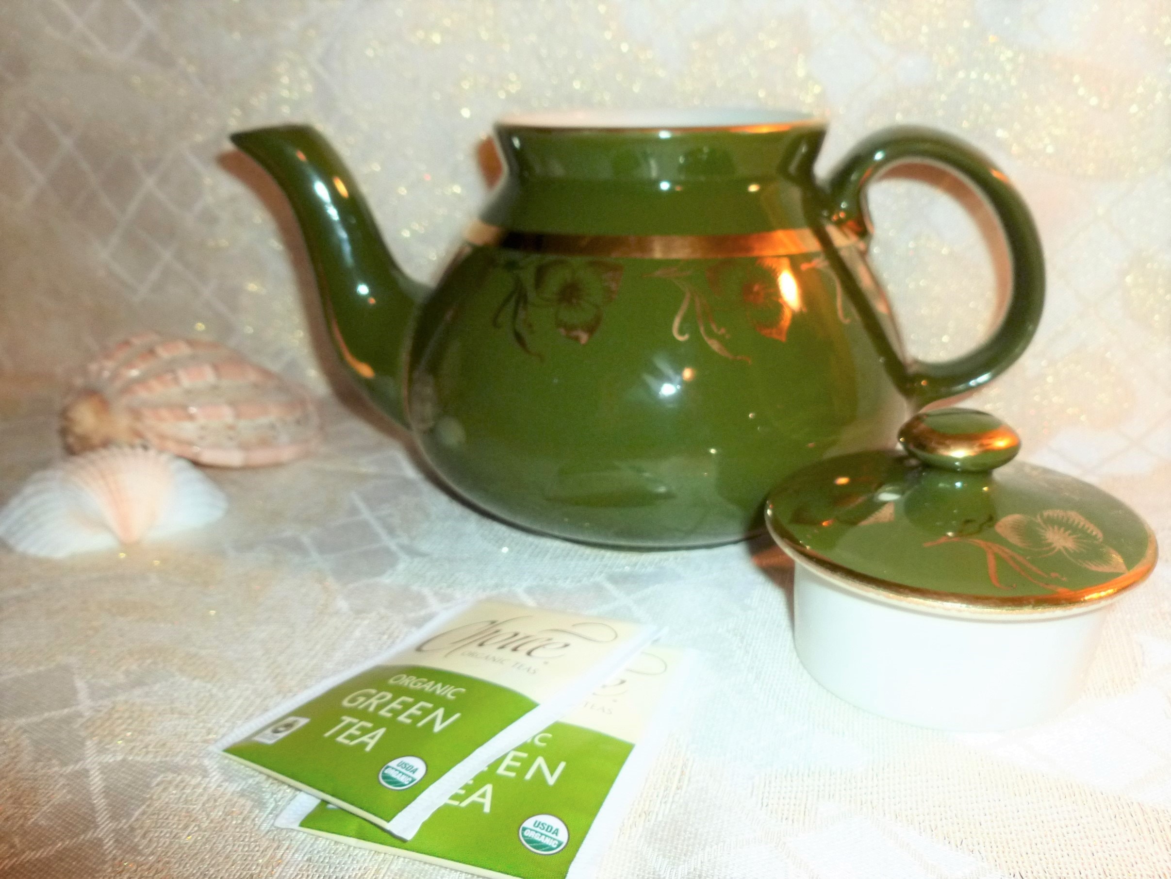 Carmel Collectibles Offers A Hall Teapot With Lid Lovely Green With