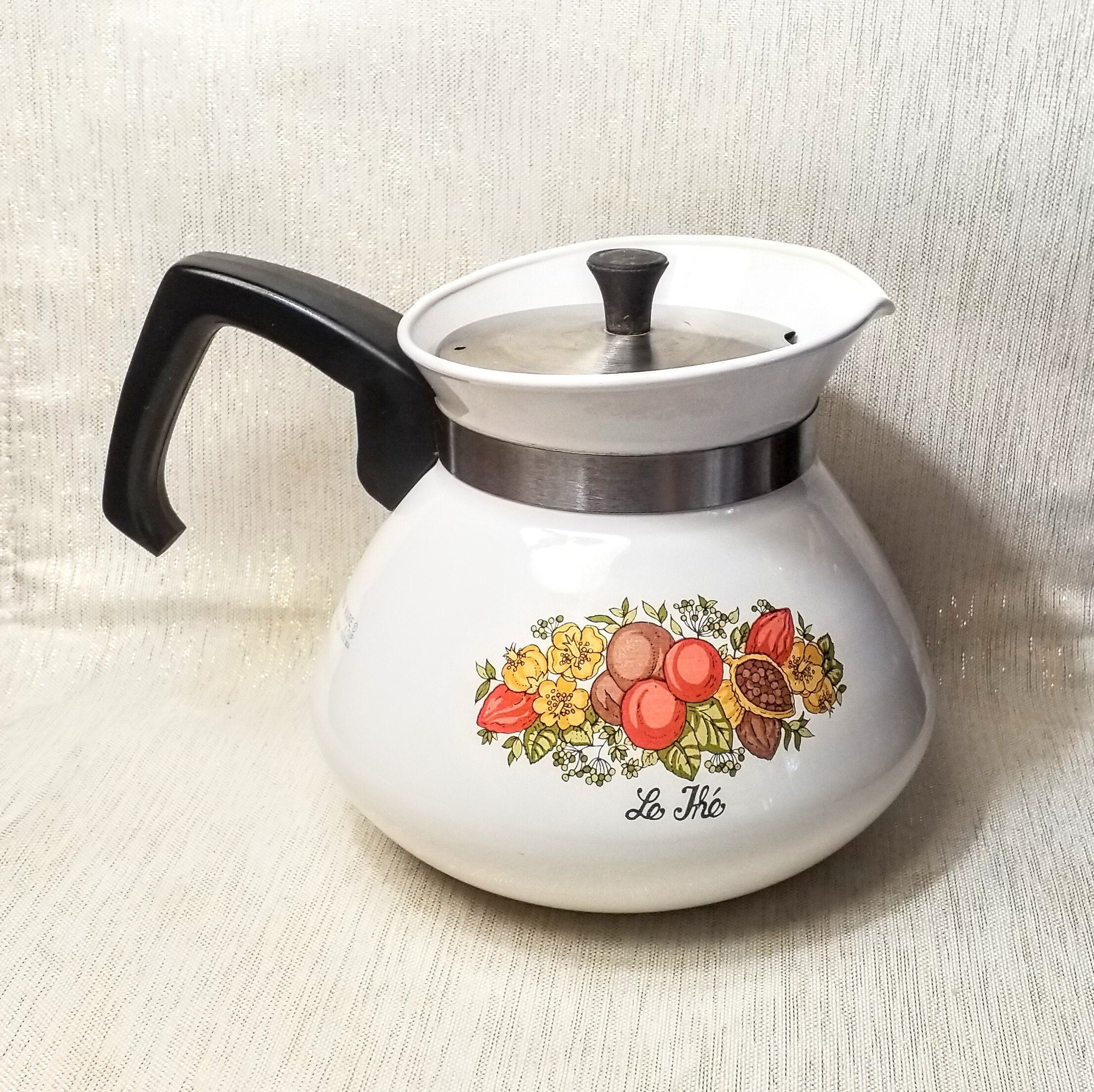 CorningWare 6 Cup Hot Water Pot With Spice Of Life Pattern Original Lid  Excellent Condition Rare Always FREE Domestic SHIPPING