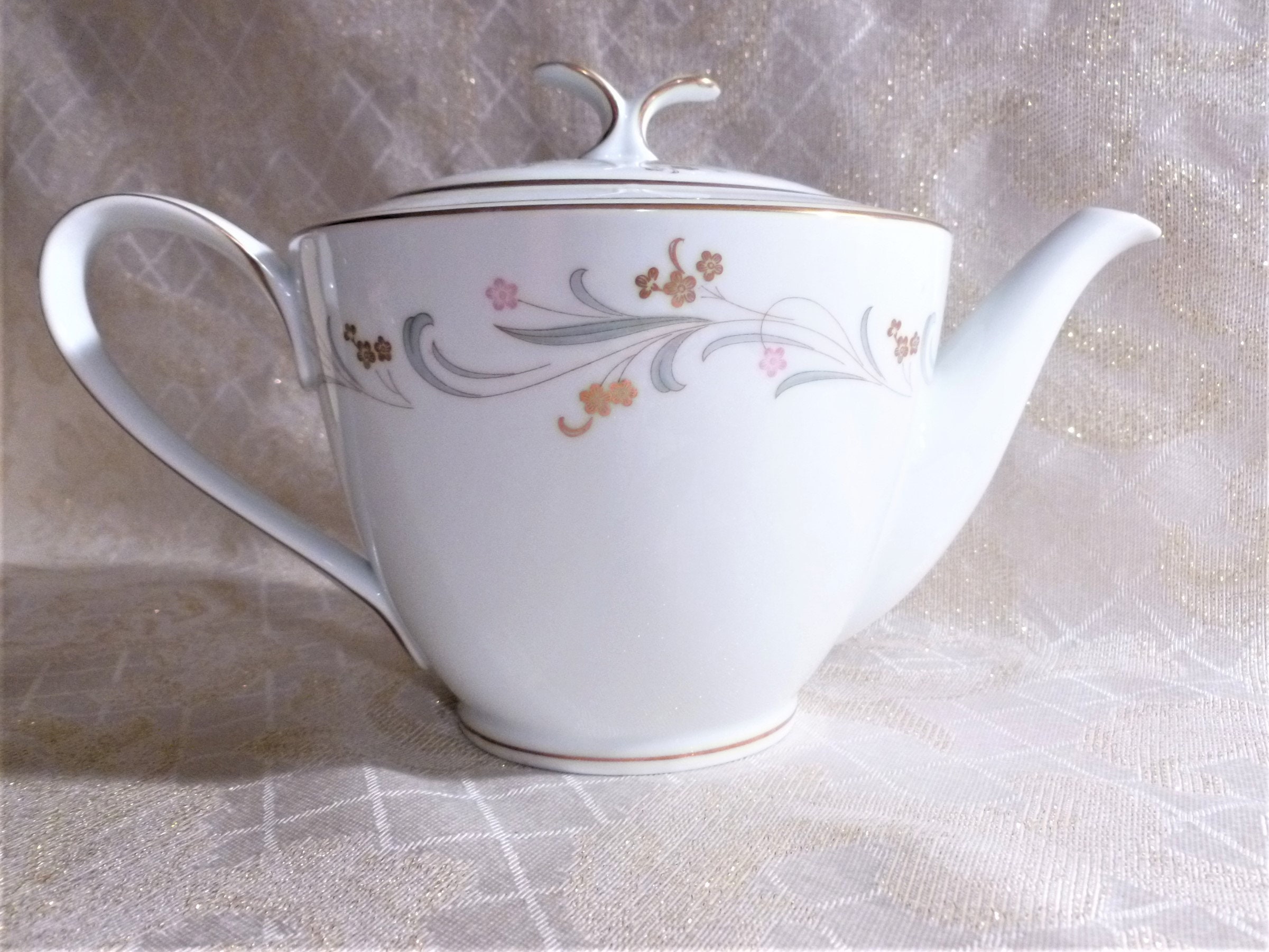 Noritake Japan Teapot Claridge Is Beautiful Delicate Floral Design