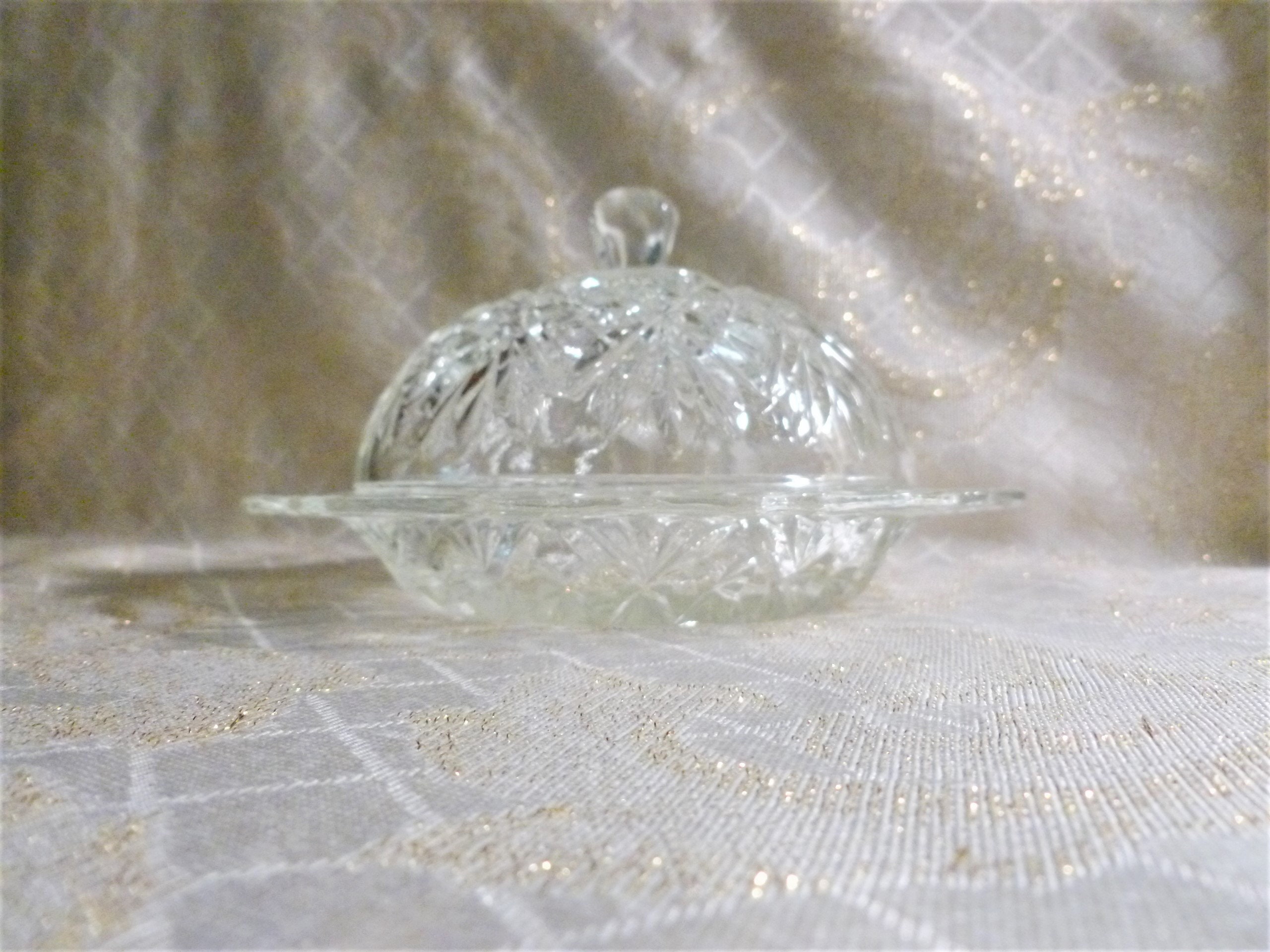 Beautiful Glass Butter Dish With Lid Crystal Design Exceptional
