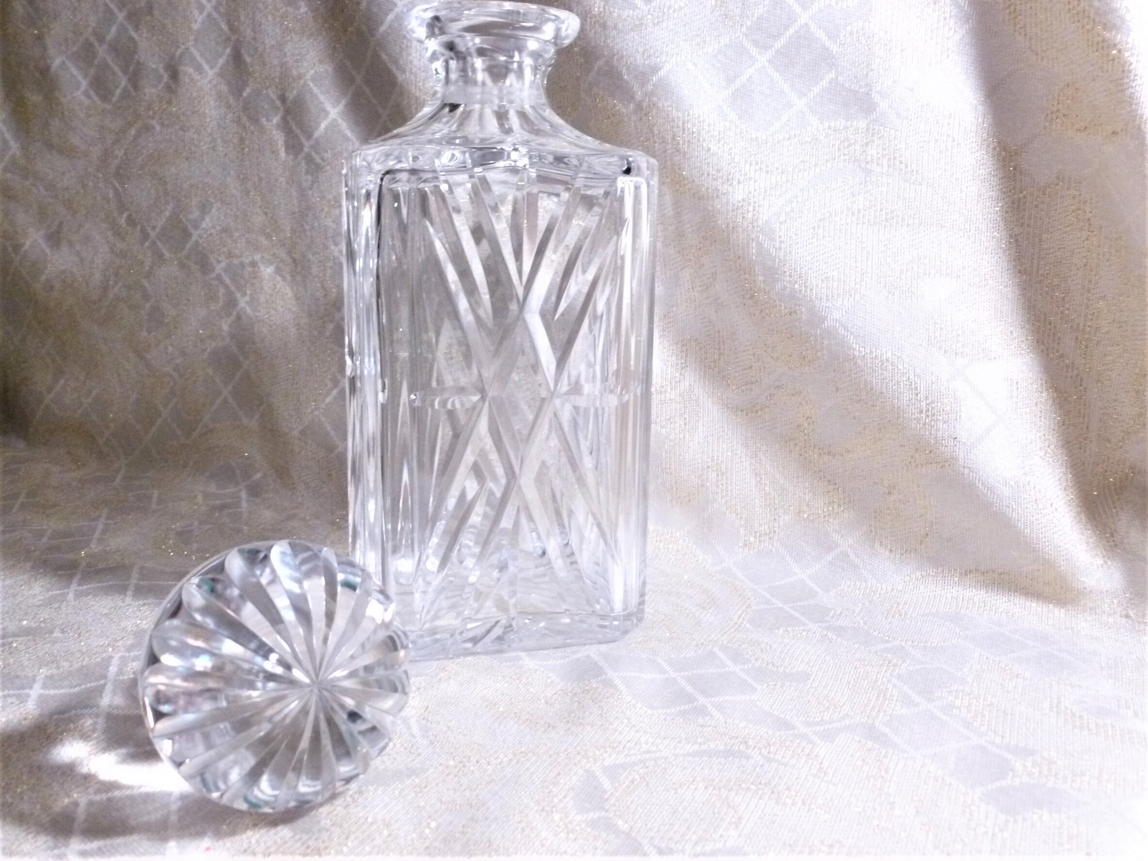 Vintage Crystal Decanter With Stopper Elegant Design Exceptional