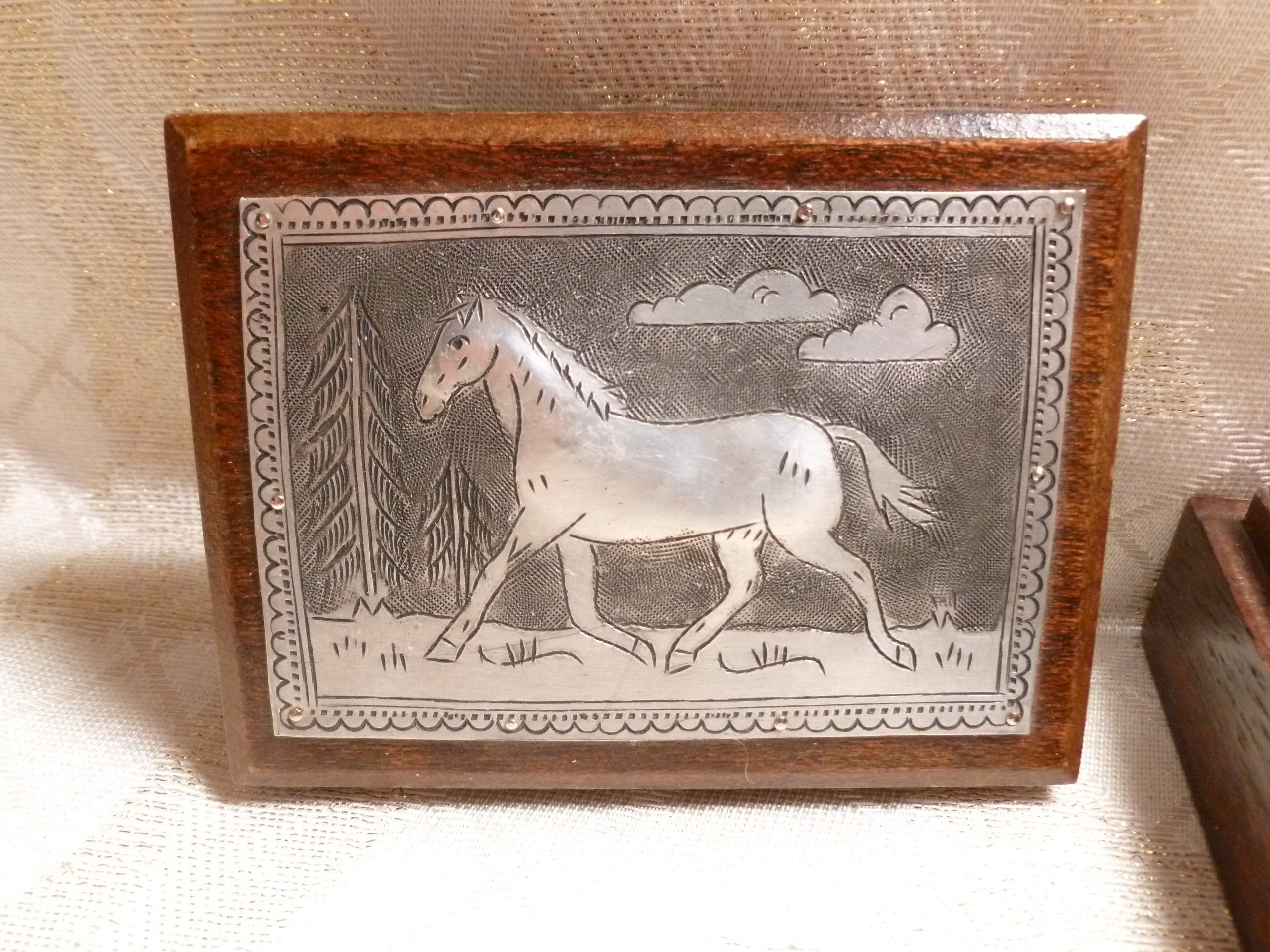 Horse Designed Vintage Wooden Box With Lid Tooled Silver Aluminum Top