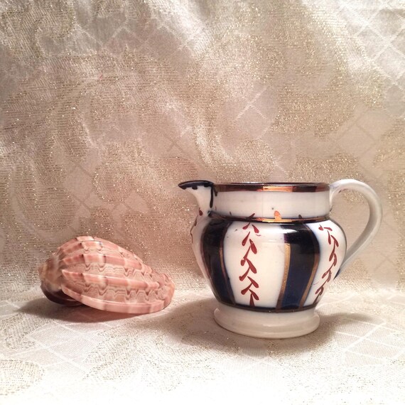 Gaudy Welsh Wagon Wheel Pattern Flo Blue Swansea Cottage Gaudy Dutch Vintage Creamer Collectible Always FREE Domestic SHIPPING